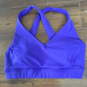 Lululemon size 6 purple energy sports bra